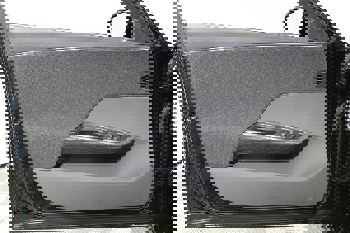 Used 2024 Lucid Air Pure image 4