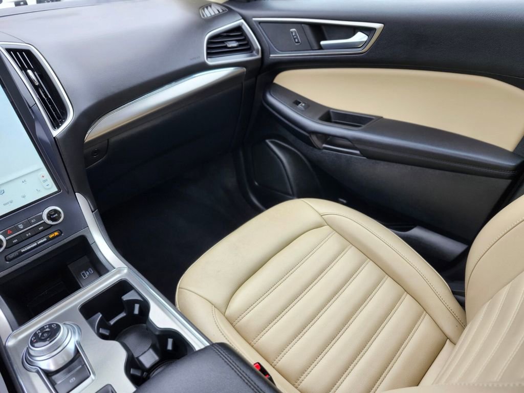 Certified 2022 Ford Edge SEL w/ Convenience Package image 15