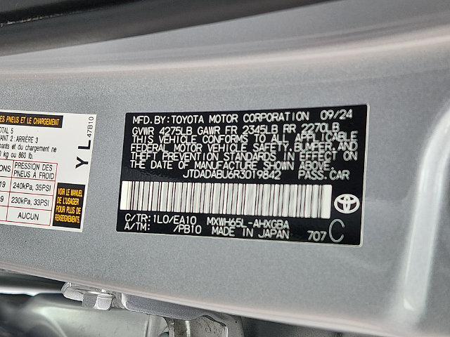 Used 2024 Toyota Prius XLE AWD/4WD image 26
