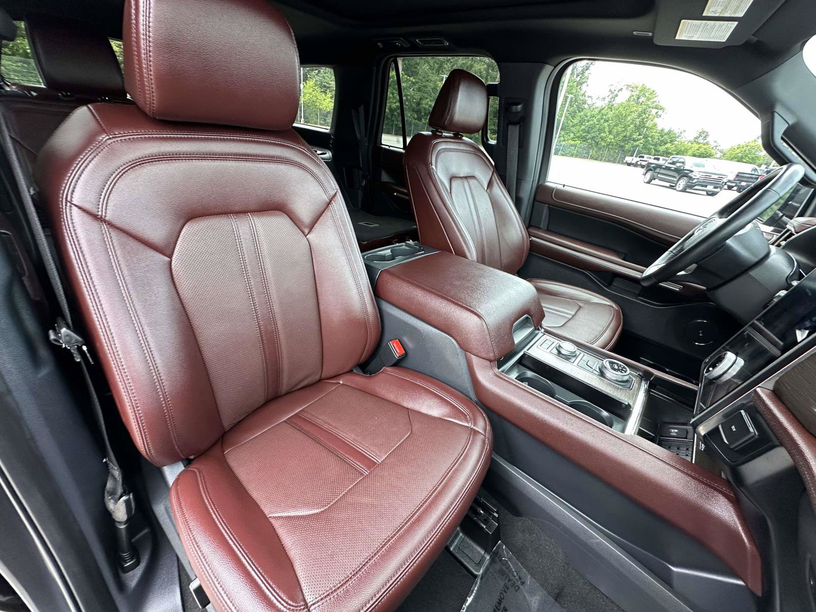 Certified 2024 Ford Expedition Max Limited AWD/4WD image 26