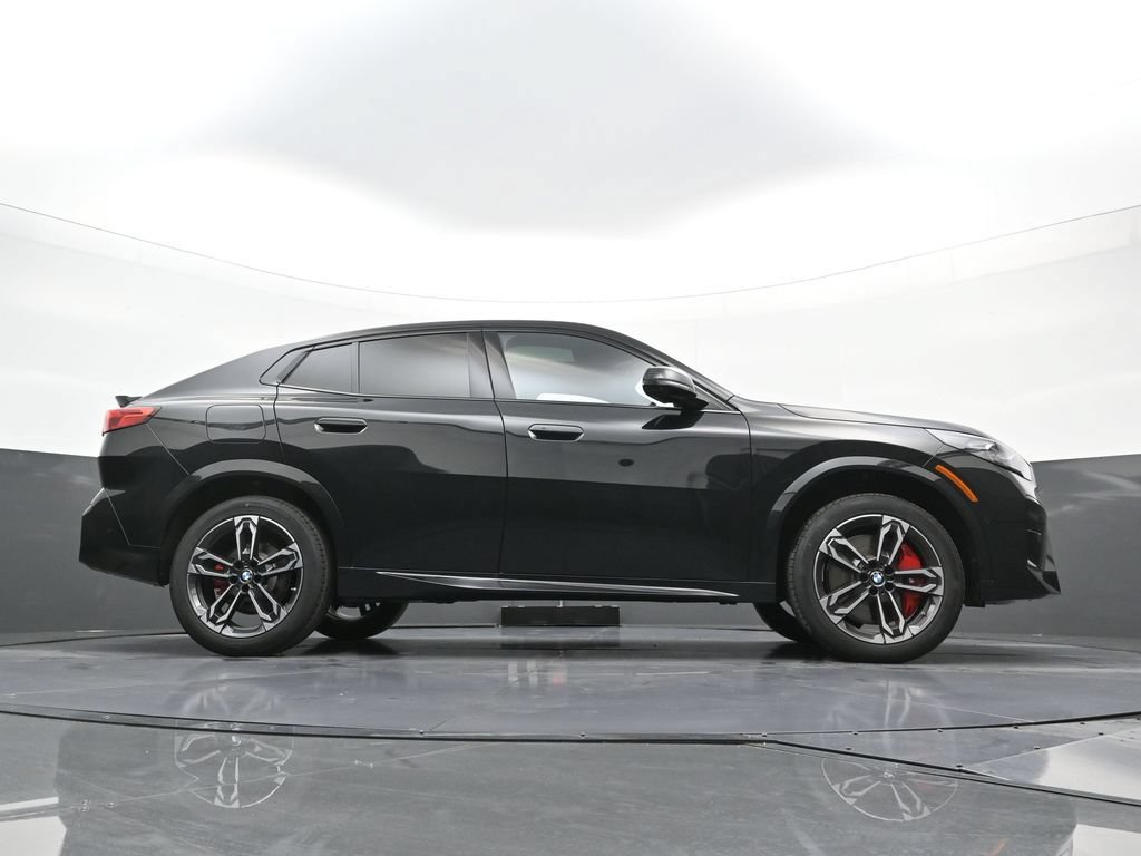 New 2026 BMW X2 xDrive28i w/ Technology Package AWD/4WD image 28