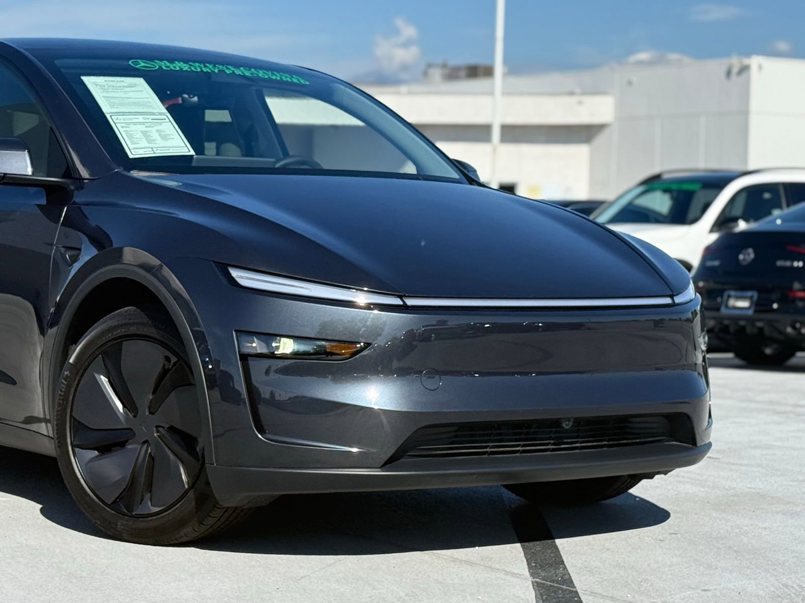 Used 2026 Tesla Model Y AWD image 4