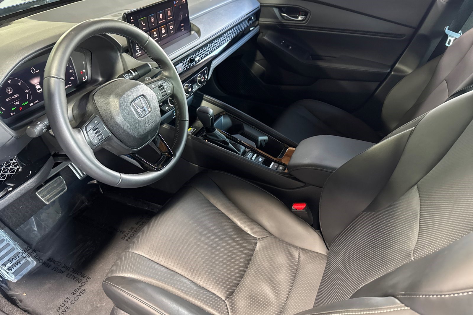 Used 2025 Honda Accord Sport image 4