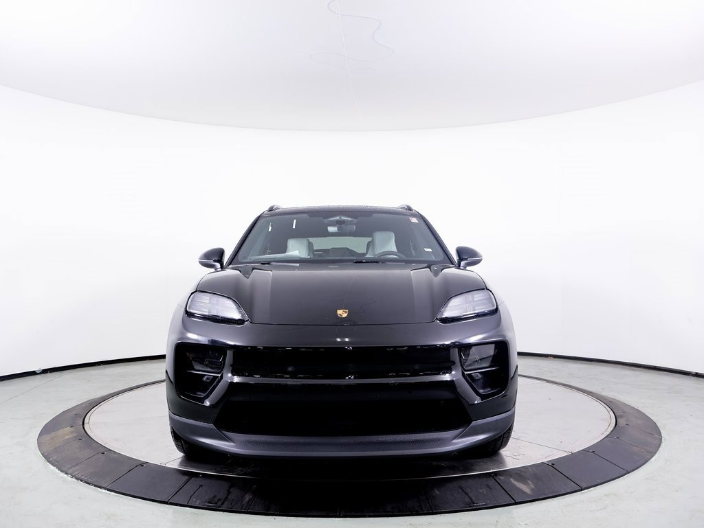 New 2025 Porsche Macan Electric image 27