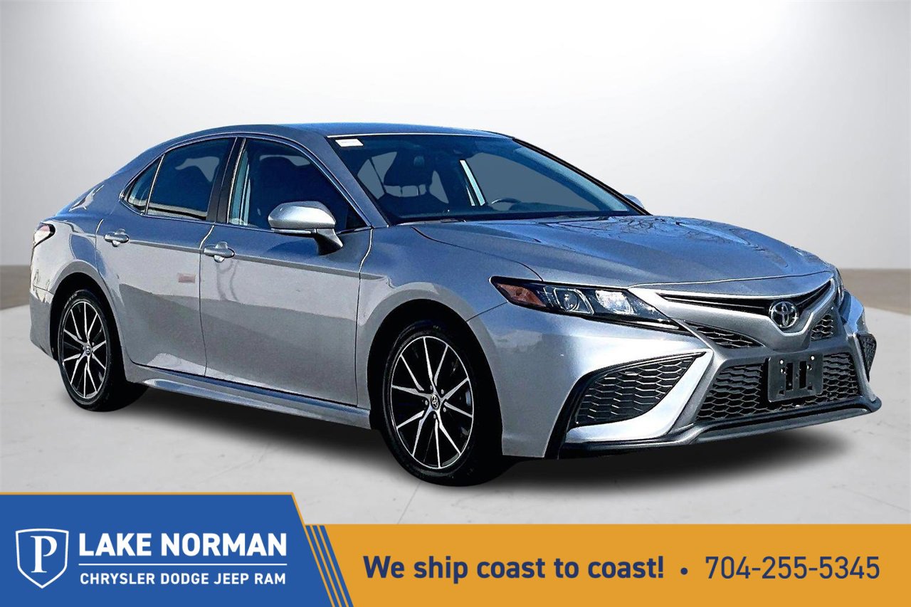 Used 2024 Toyota Camry SE