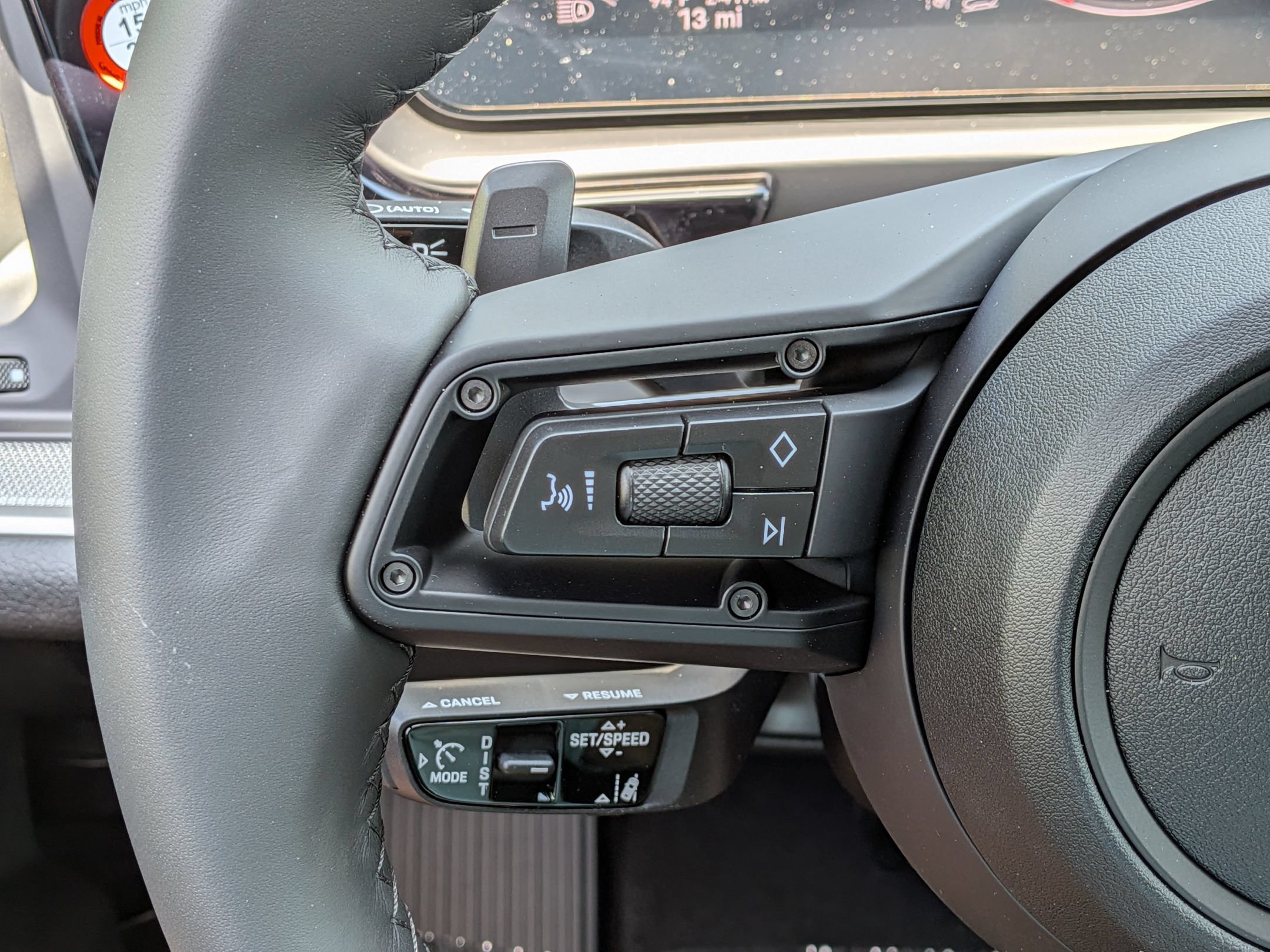 New 2026 Porsche Cayenne AWD/4WD image 9