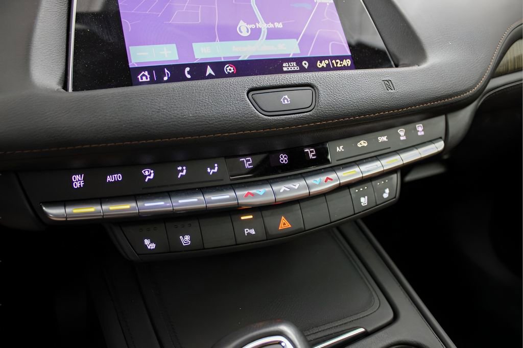 Used 2019 Cadillac XT4 Premium Luxury FWD image 36