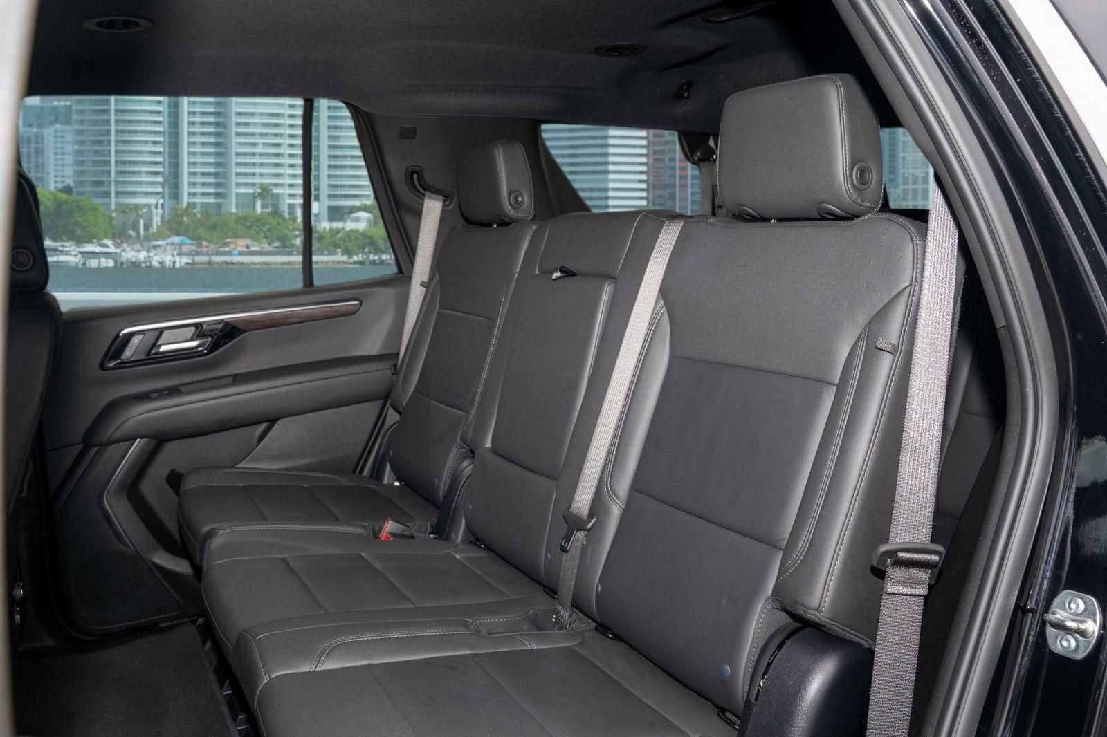 Used 2025 Chevrolet Tahoe LT AWD/4WD image 18
