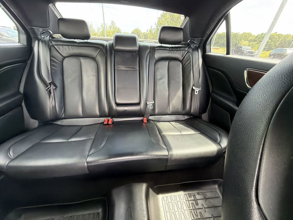 Used 2020 Lincoln Continental Reserve AWD/4WD image 14