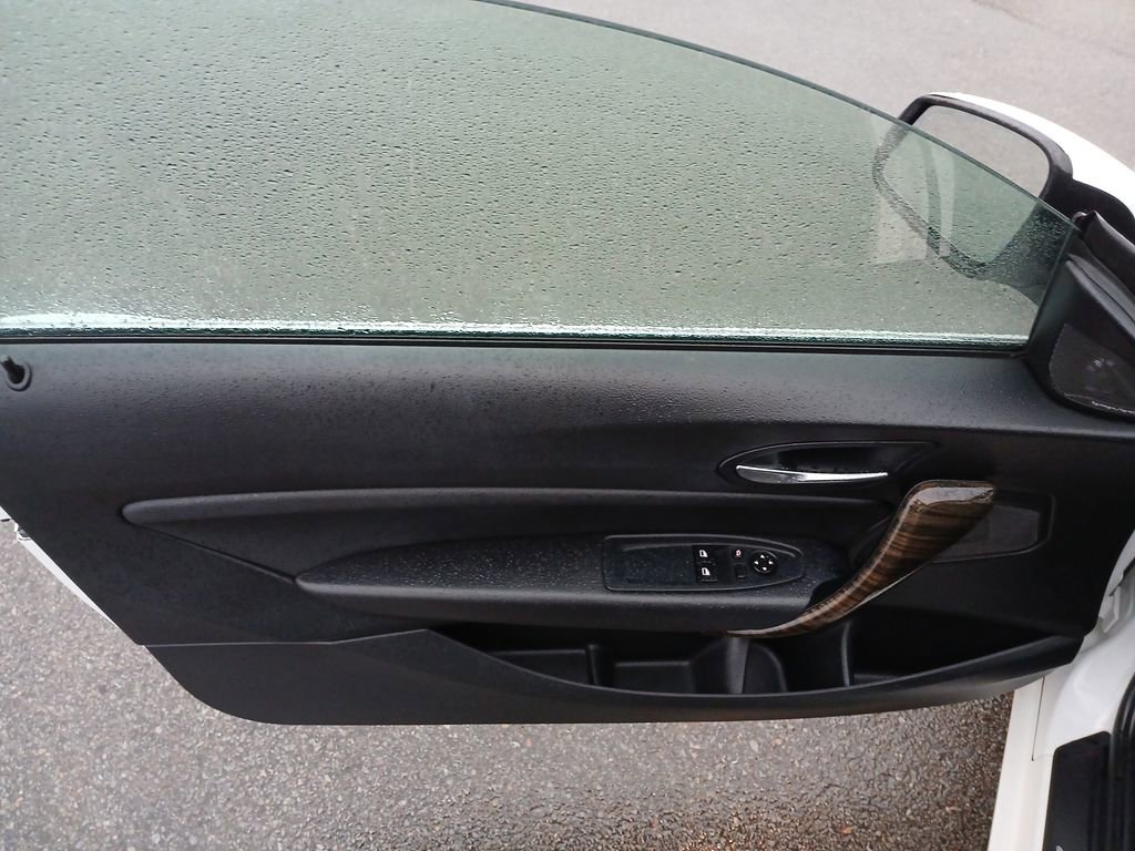 Used 2017 BMW 230i Coupe image 23