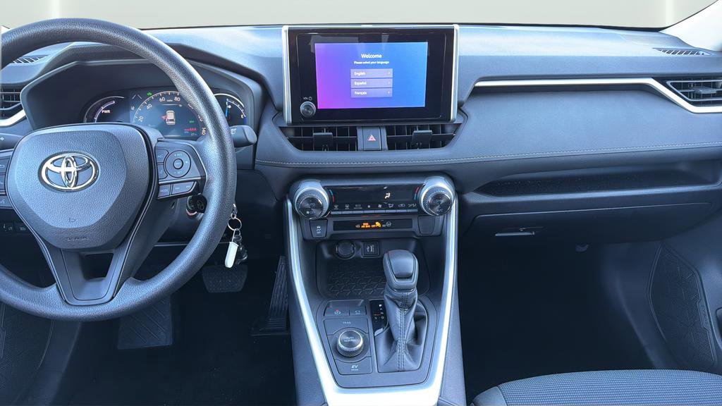 Used 2024 Toyota RAV4 LE image 27