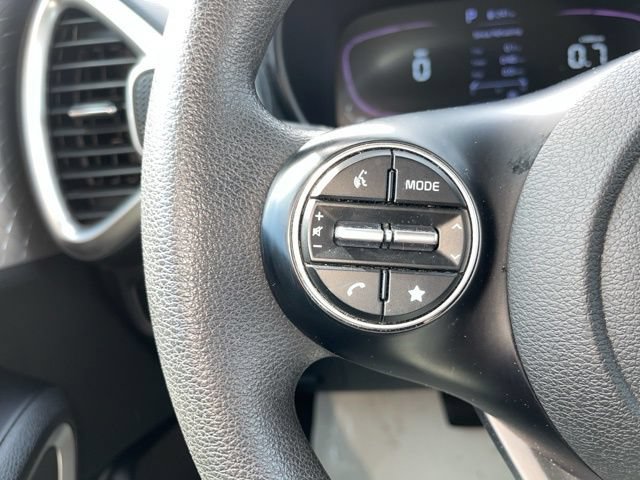 Used 2024 Kia Soul LX w/ Option Group 015 FWD image 14