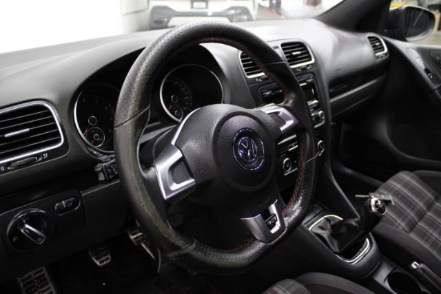 Used 2012 Volkswagen GTI 4-Door FWD image 12