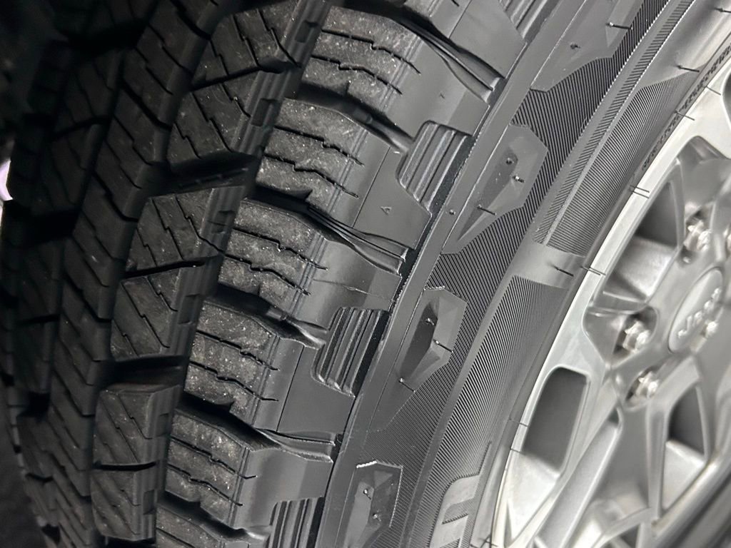 Used 2017 Jeep Wrangler Unlimited Sport w/ Quick Order Package 23S image 30