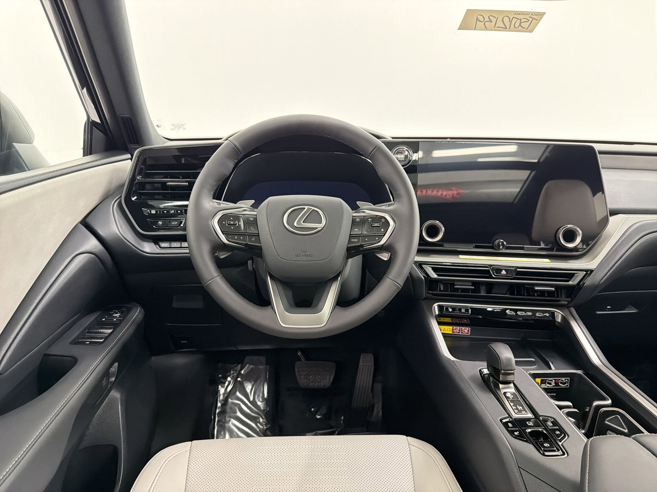 New 2026 Lexus TX 350 AWD image 26