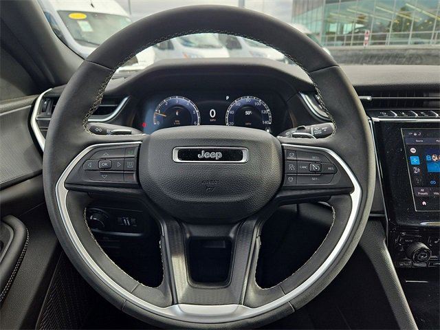 Used 2024 Jeep Grand Cherokee L Laredo w/ Luxury Tech Group I image 22