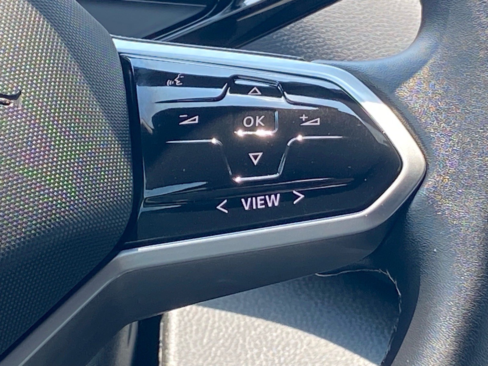 Certified 2023 Volkswagen ID.4 Pro RWD image 7