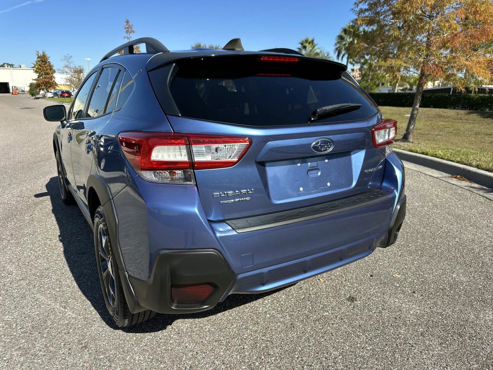 Used 2019 Subaru Crosstrek 2.0i Premium w/ Eyesight System image 10