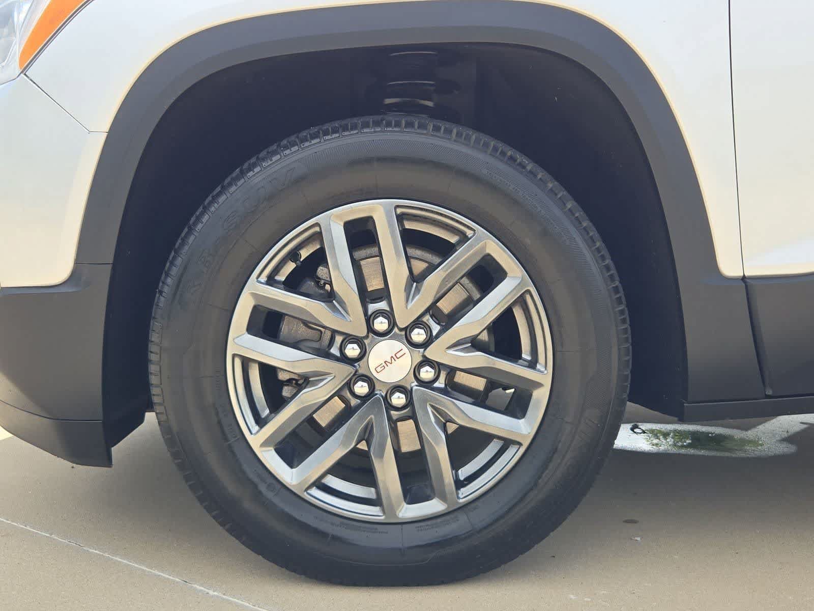 Used 2018 GMC Acadia SLT FWD image 13