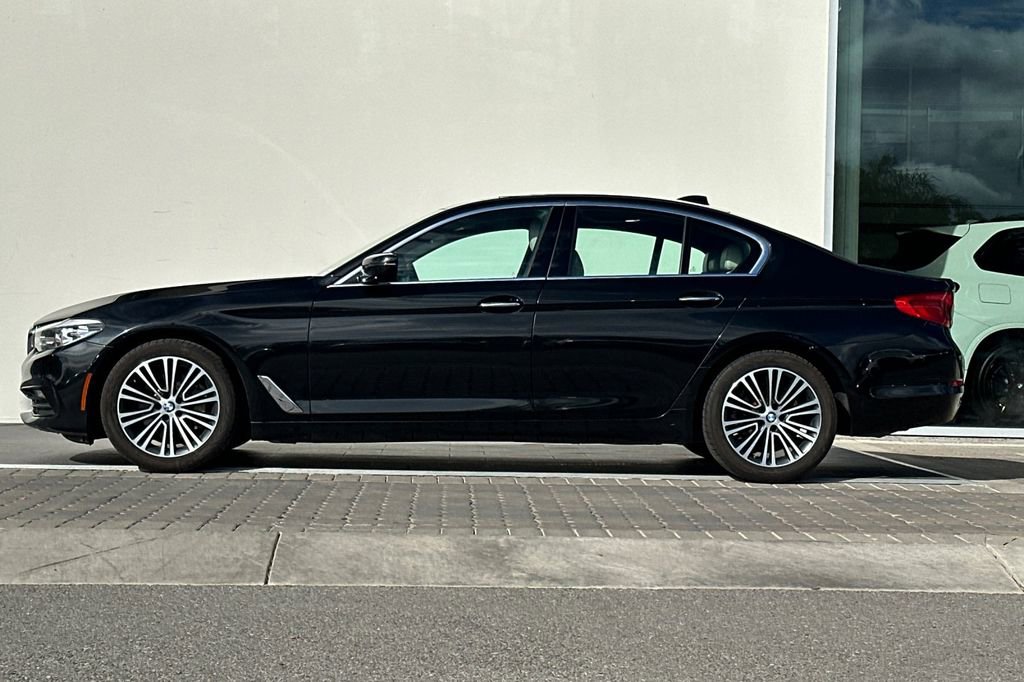 Used 2018 BMW 530i image 6