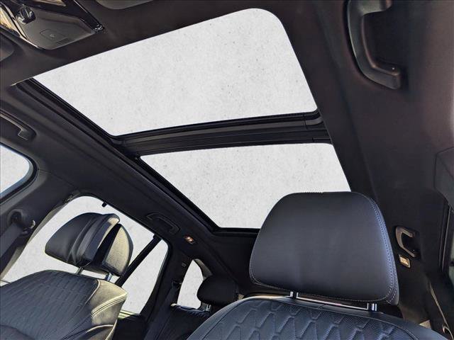 Used 2024 BMW X5 xDrive50e w/ Executive Package AWD/4WD image 15