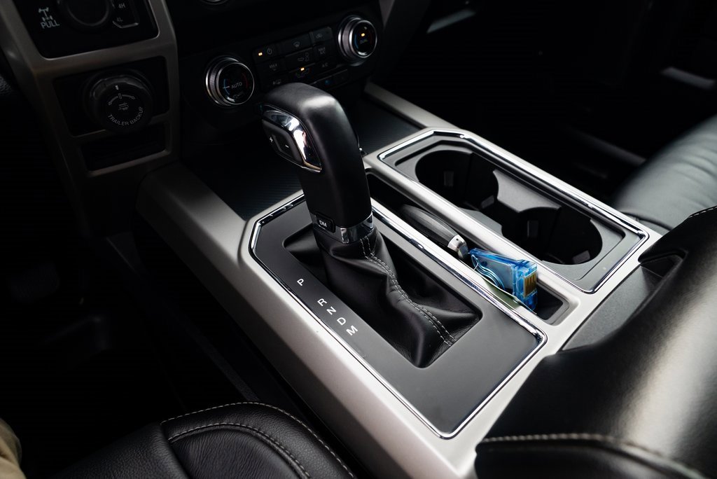 Used 2020 Ford F150 Lariat w/ Equipment Group 502A Luxury image 16