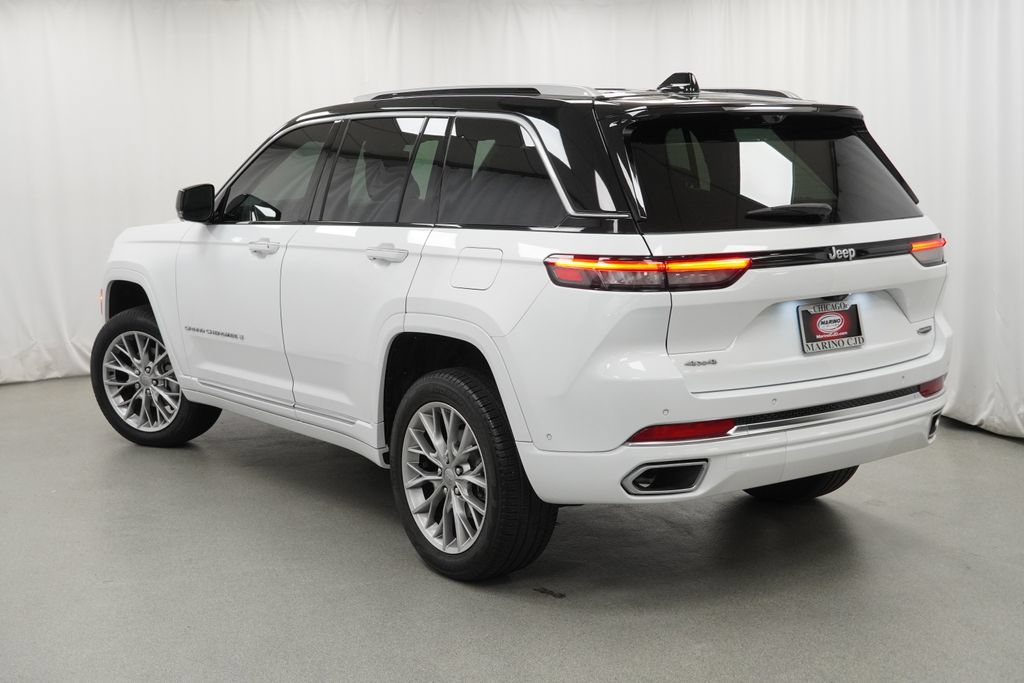 Certified 2022 Jeep Grand Cherokee Summit w/ Adv Protech Group IV AWD/4WD image 14
