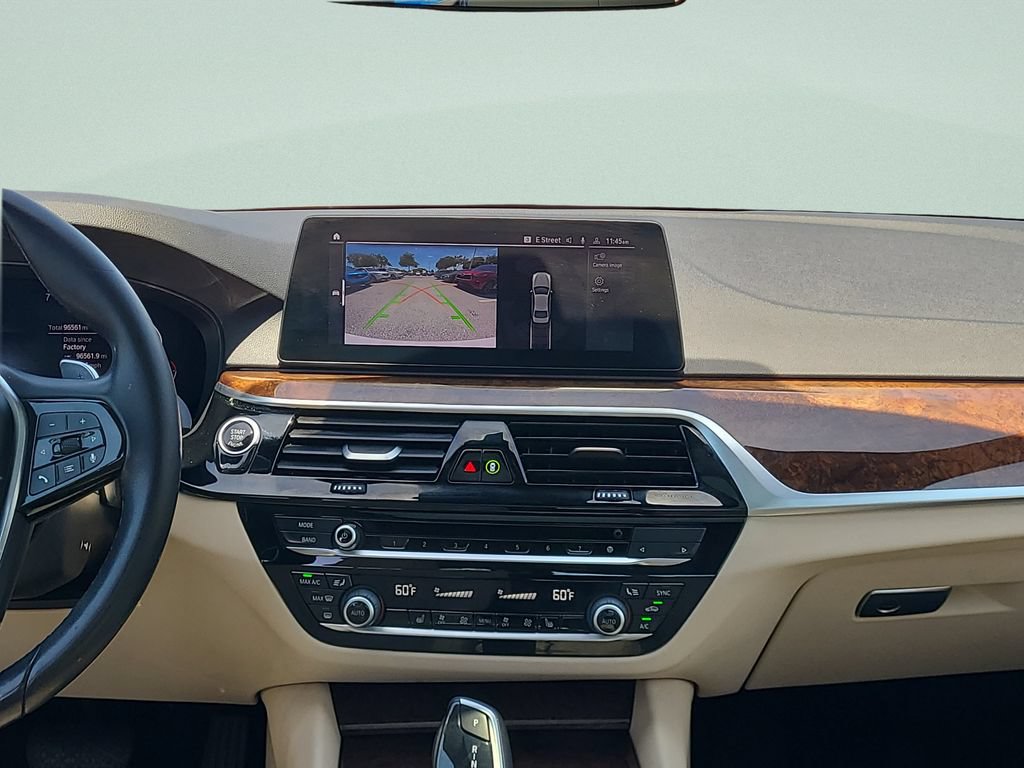 Used 2020 BMW 530i w/ Premium Package RWD image 19