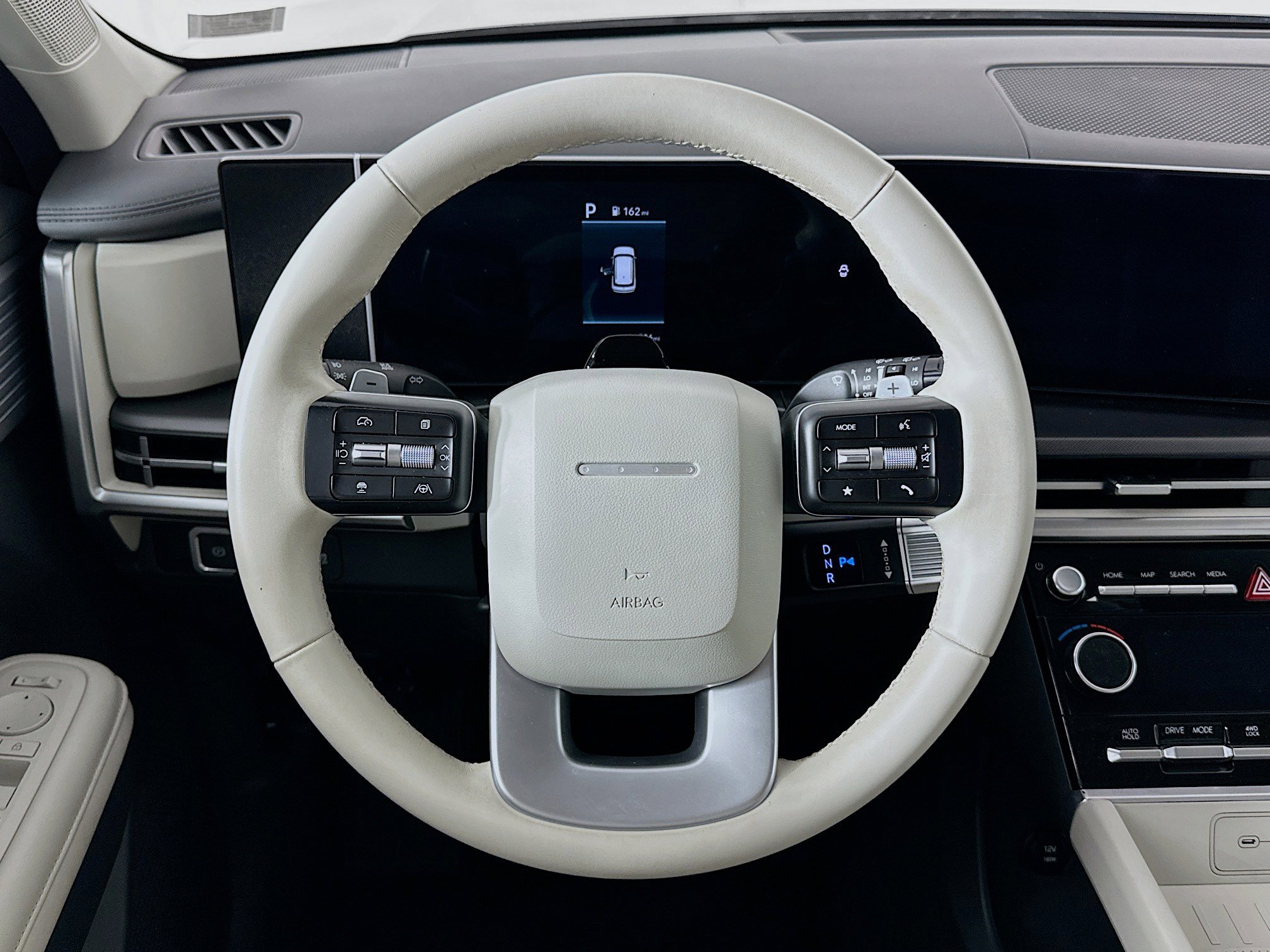 Used 2025 Hyundai Santa Fe SEL image 18