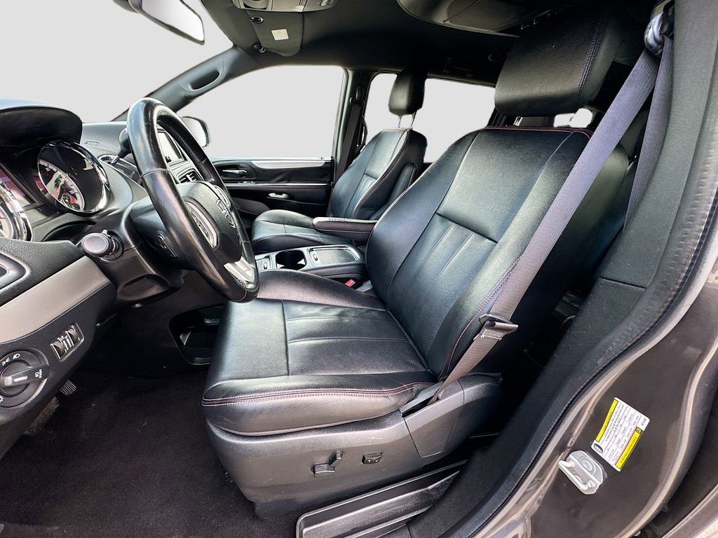 Used 2019 Dodge Grand Caravan GT image 24