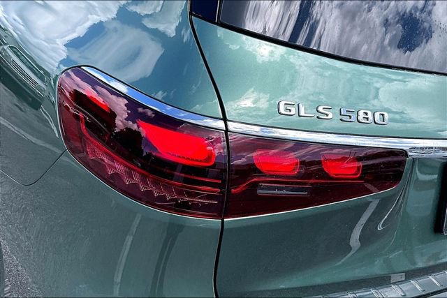 Certified 2025 Mercedes-Benz GLS 580 4MATIC image 20