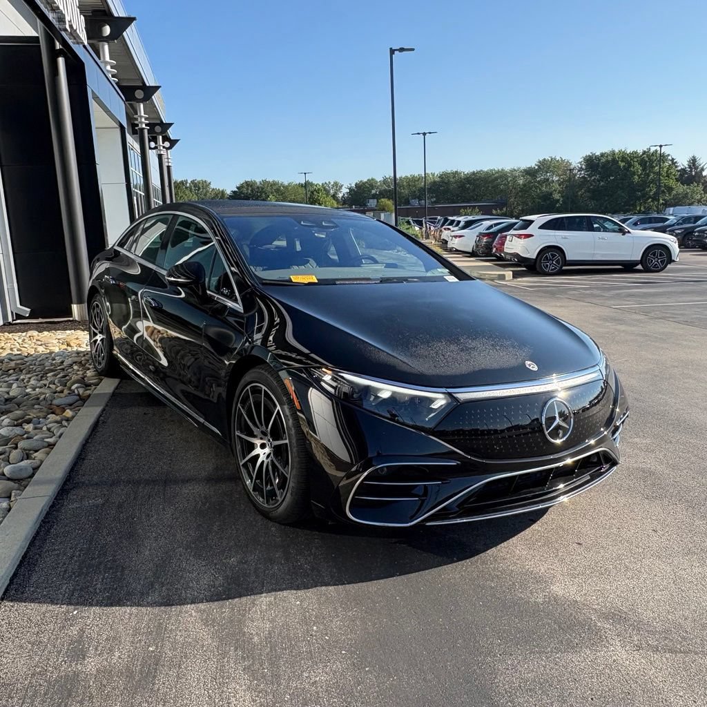 Certified 2023 Mercedes-Benz EQS 450+ 4MATIC Sedan image 4