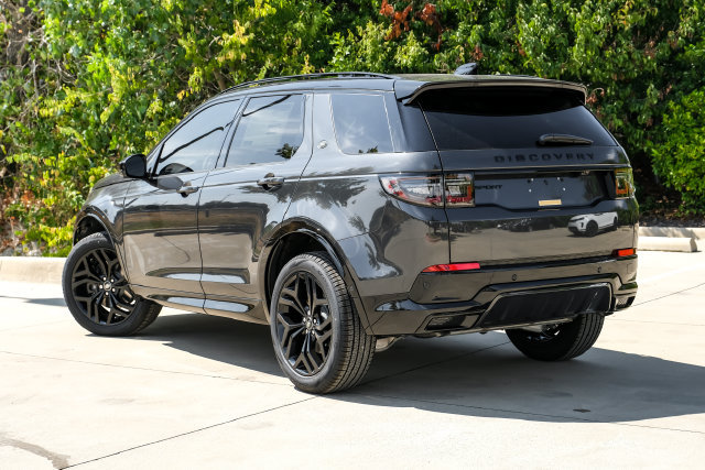New 2026 Land Rover Discovery Sport Landmark AWD/4WD image 12