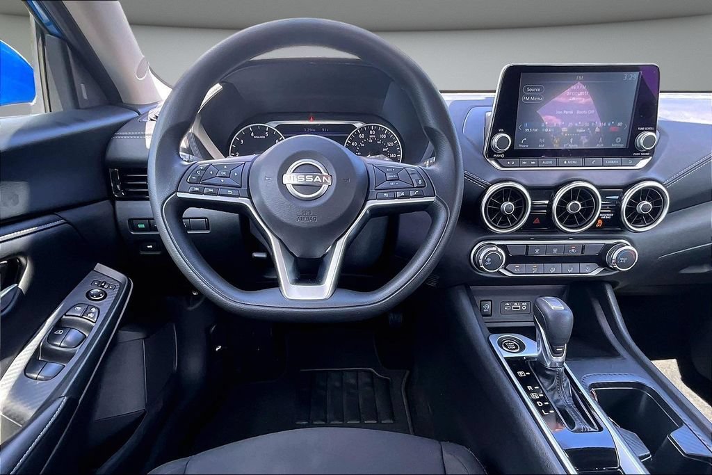 Used 2024 Nissan Sentra SV FWD image 8