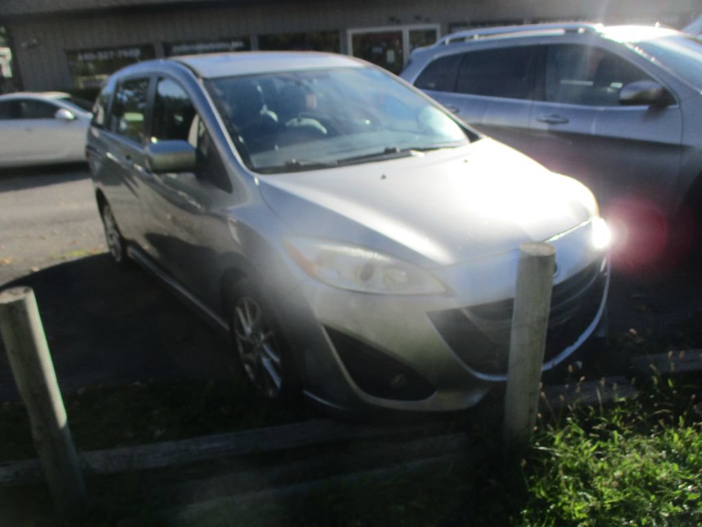 Used 2012 MAZDA MAZDA5 Grand Touring FWD image 2