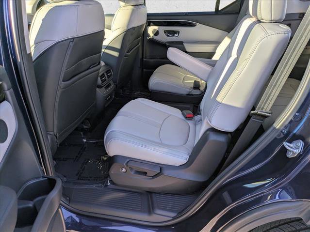 Used 2023 Honda Pilot EX-L image 18