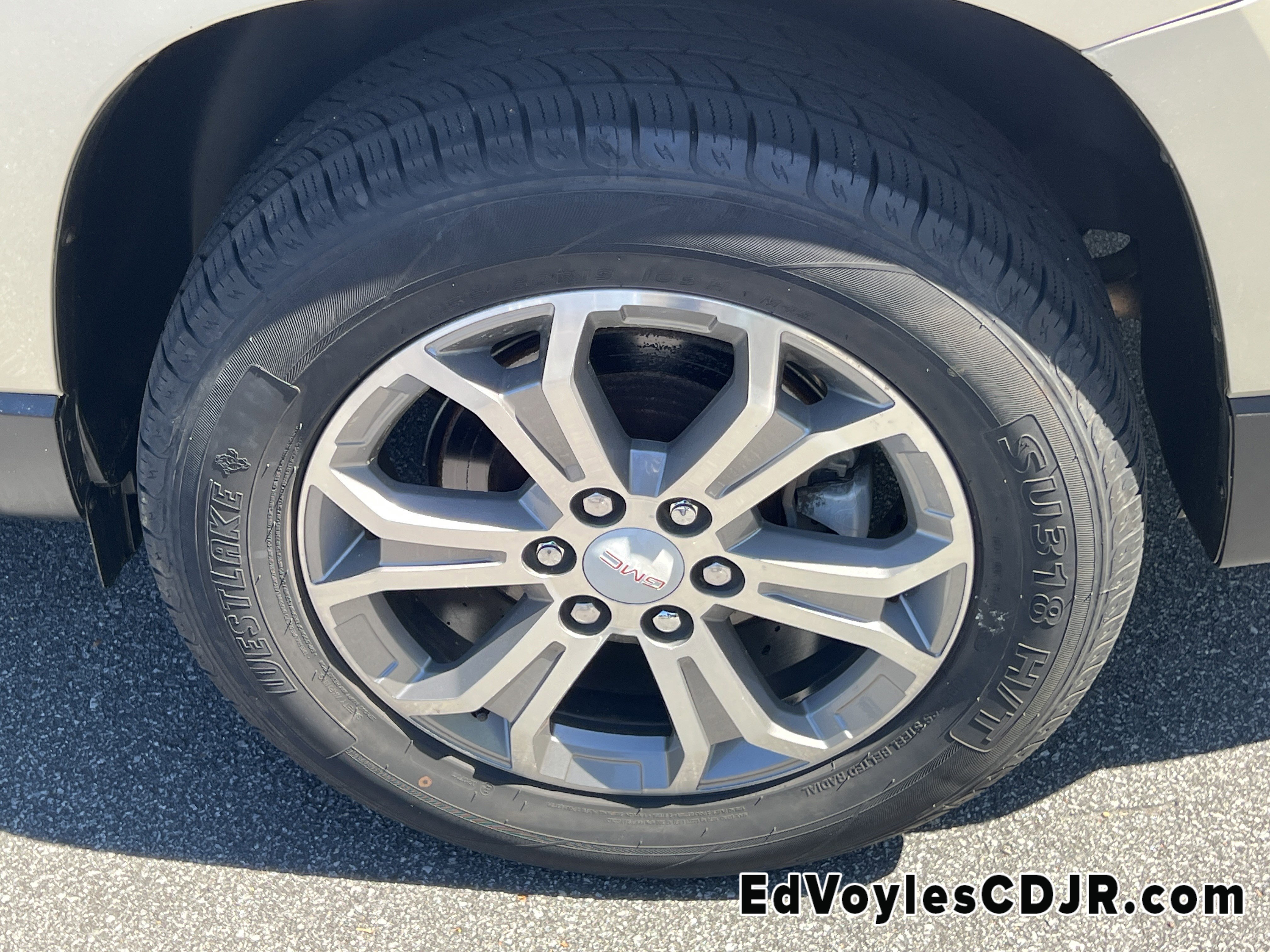 Used 2014 GMC Acadia SLT image 28