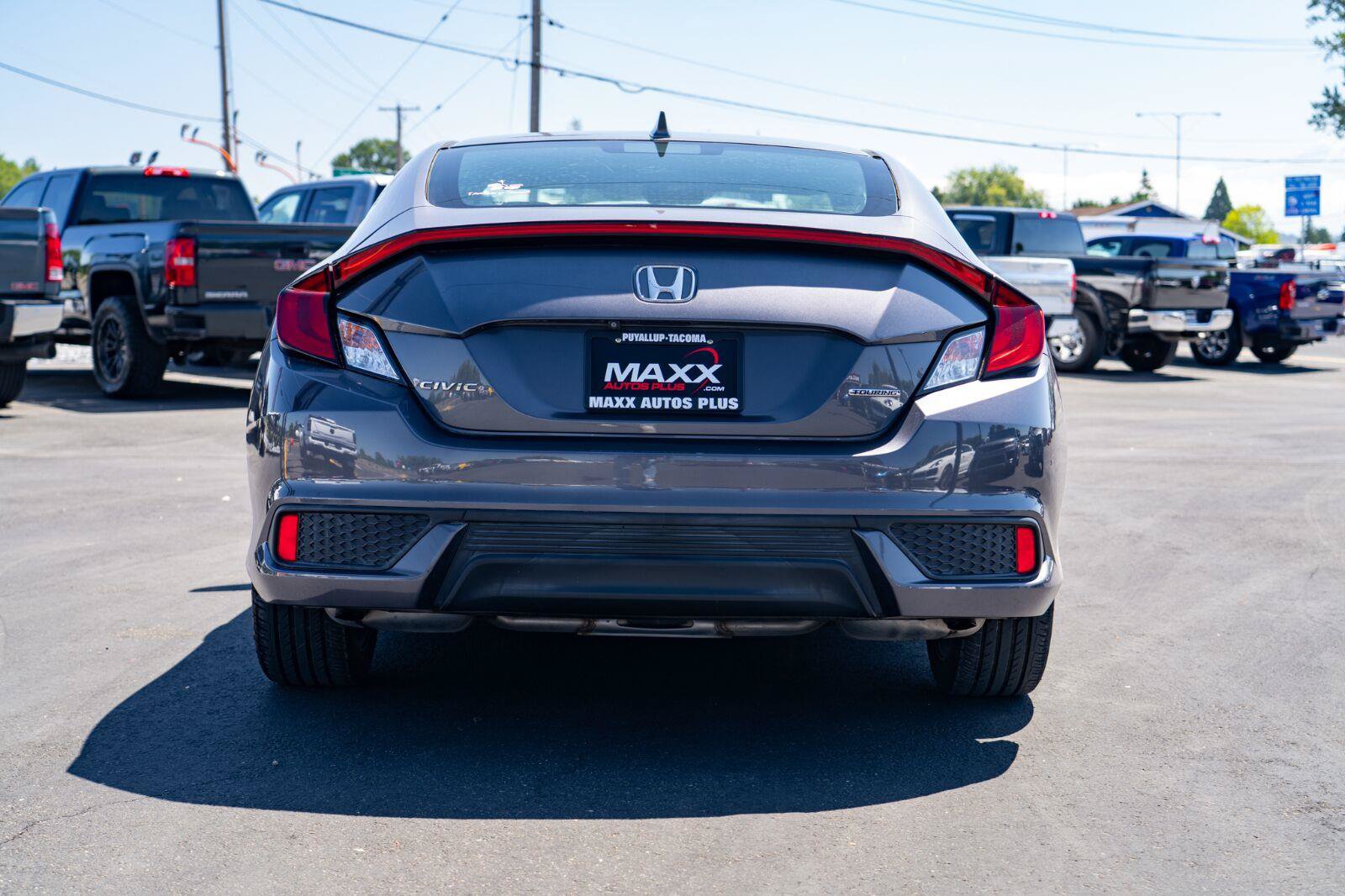 Used 2017 Honda Civic Touring image 8