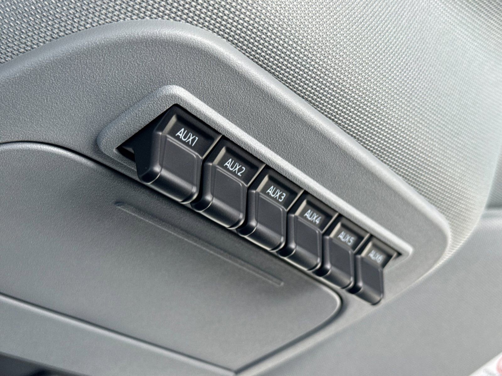 New 2026 Ford F250 XL w/ XL Chrome Package image 29