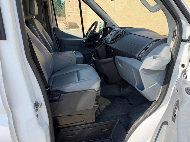 Used 2017 Ford Transit 250 148 High Roof RWD image 10