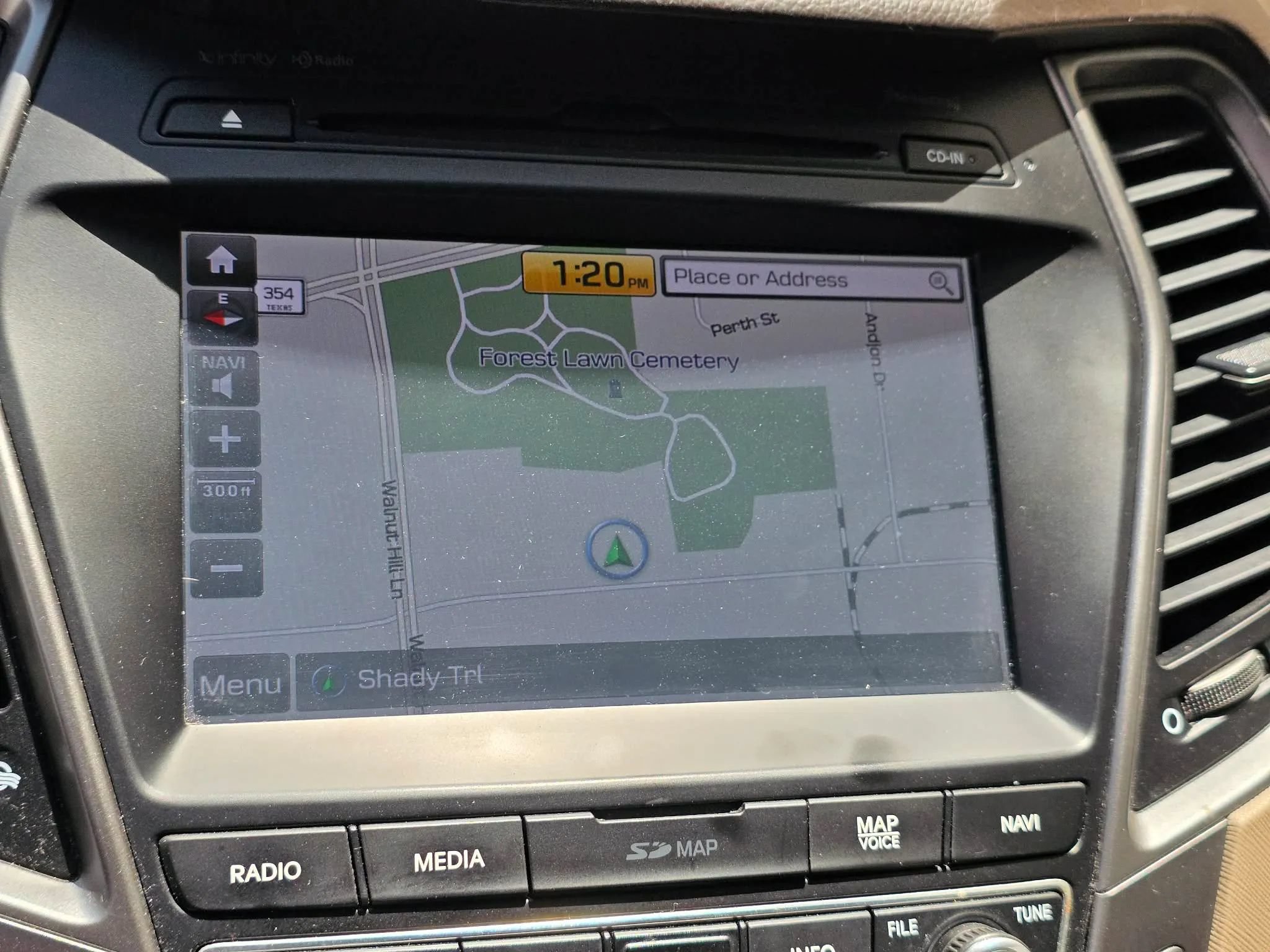 Used 2018 Hyundai Santa Fe Sport w/ Cargo Package FWD image 25