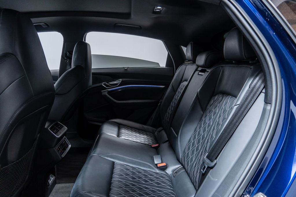 Certified 2023 Audi e-tron S Prestige w/ Prestige Package AWD/4WD image 28