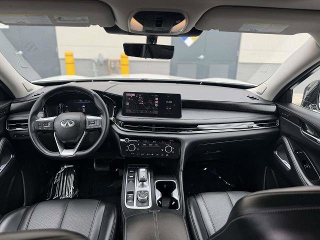 Certified 2025 INFINITI QX60 Sensory w/ Vision Package AWD/4WD image 12