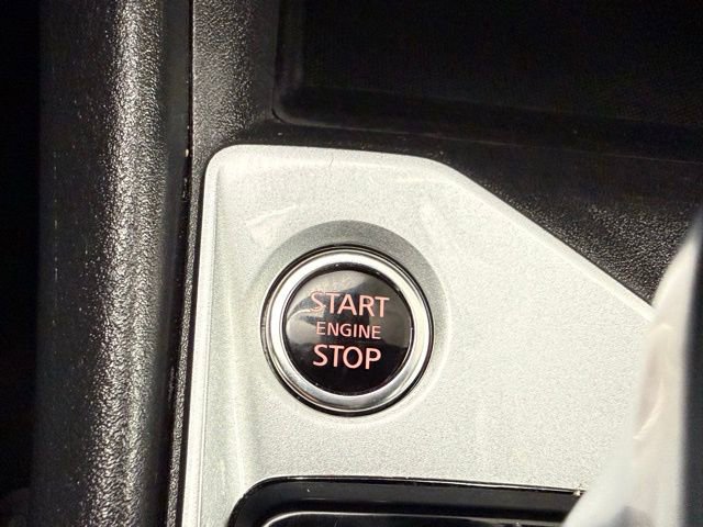 Used 2025 Nissan Altima 2.5 SV image 25