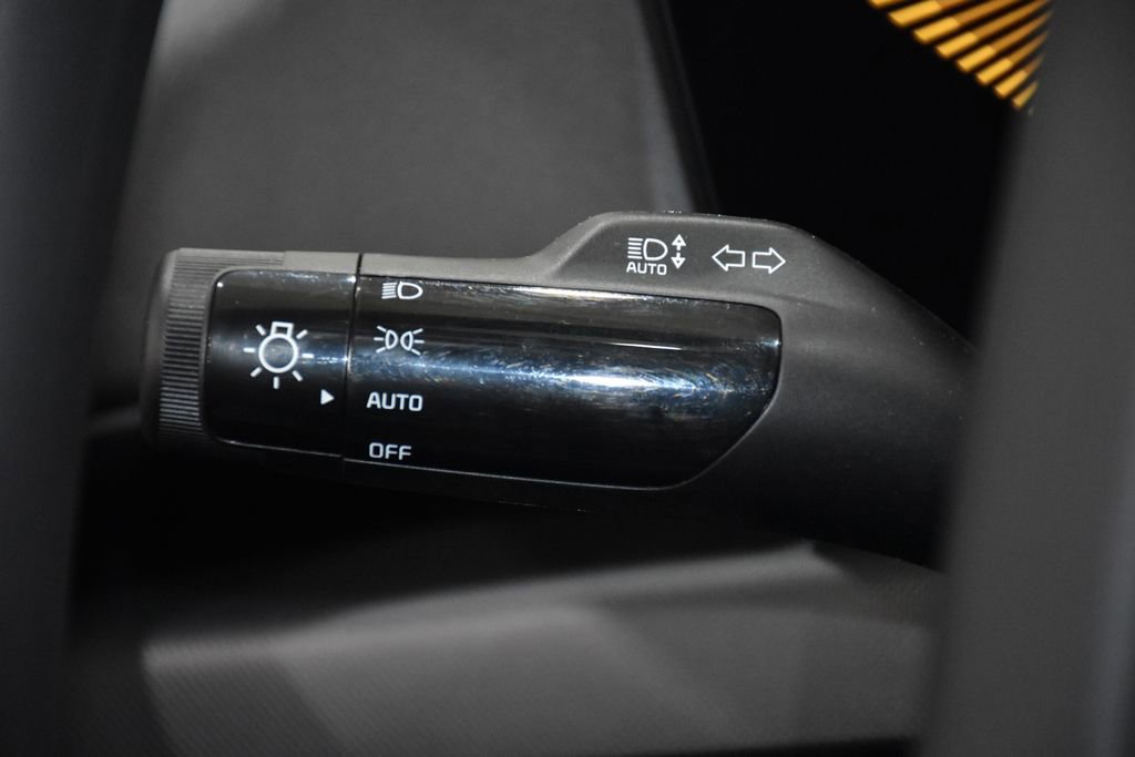 New 2026 Kia K4 LX image 10