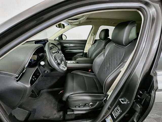 Certified 2025 Genesis Electrified GV70 w/ Prestige Package AWD/4WD image 21
