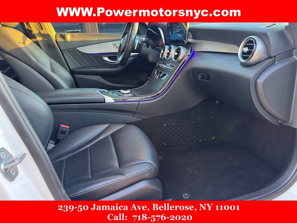 Used 2019 Mercedes-Benz C 300 4MATIC Sedan image 24