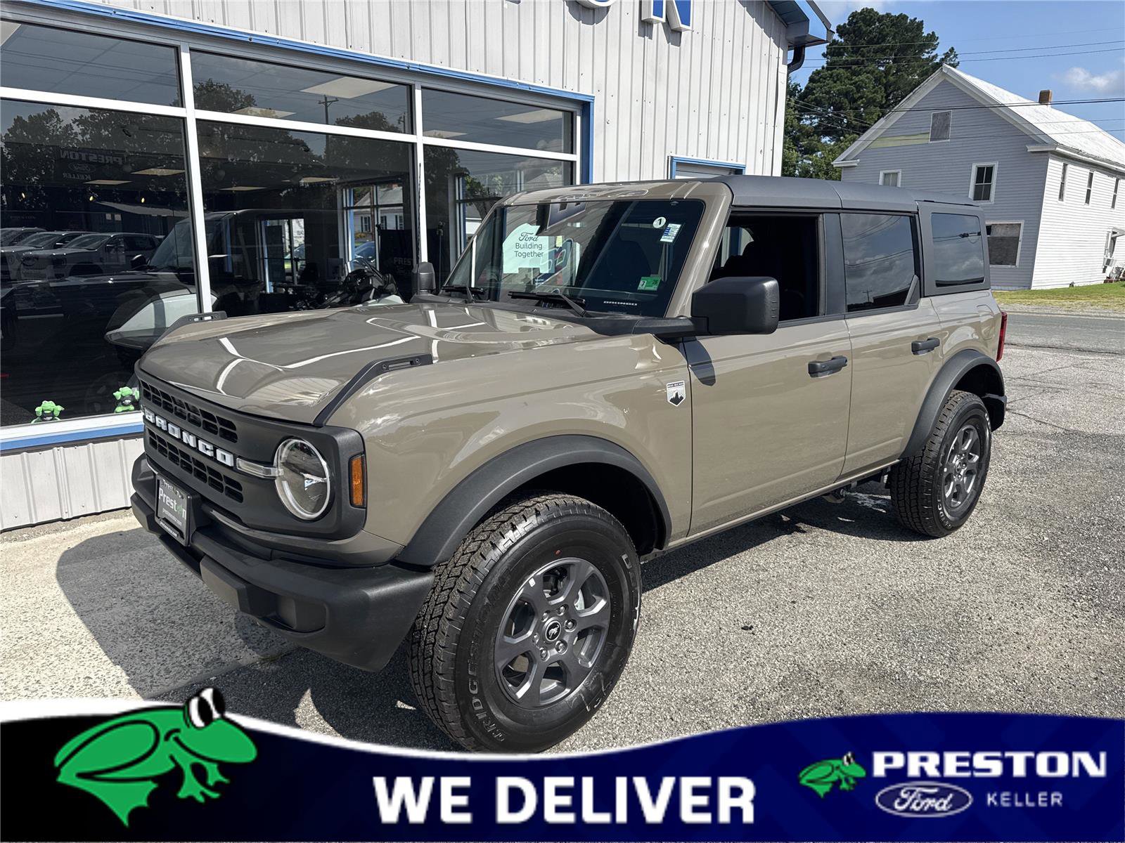 New 2025 Ford Bronco Big Bend image 2