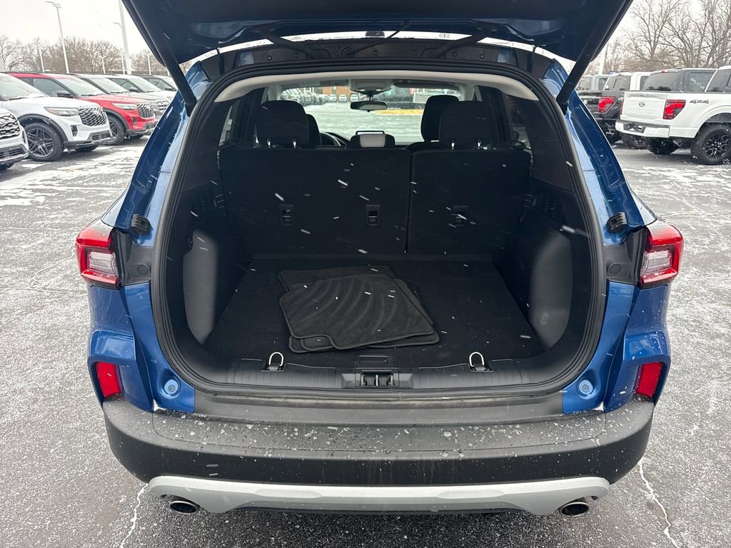 Used 2023 Ford Escape Active image 12