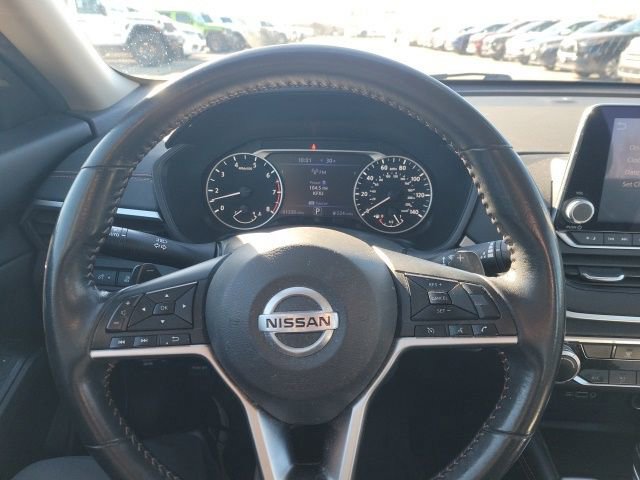 Used 2022 Nissan Altima 2.5 SR image 13